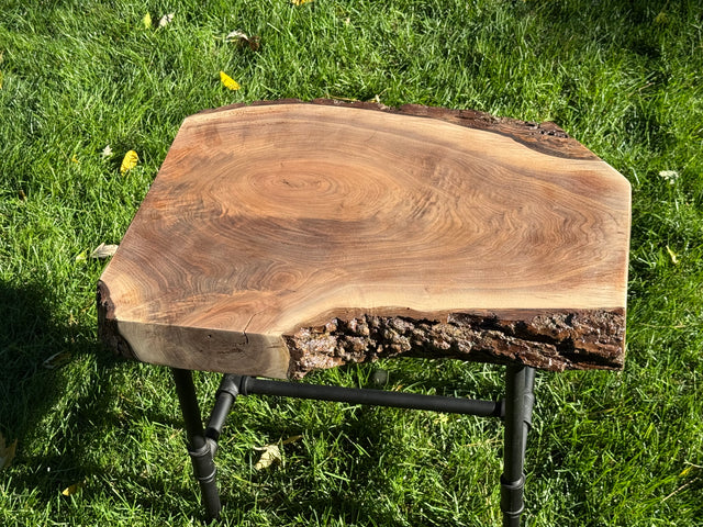 Claro Walnut Table