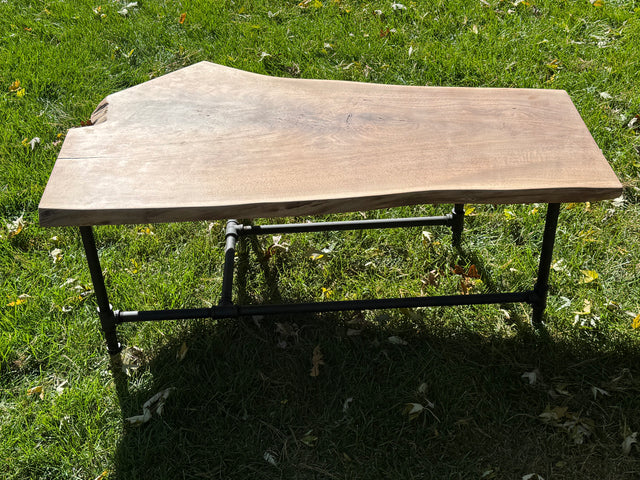 Claro Walnut Table