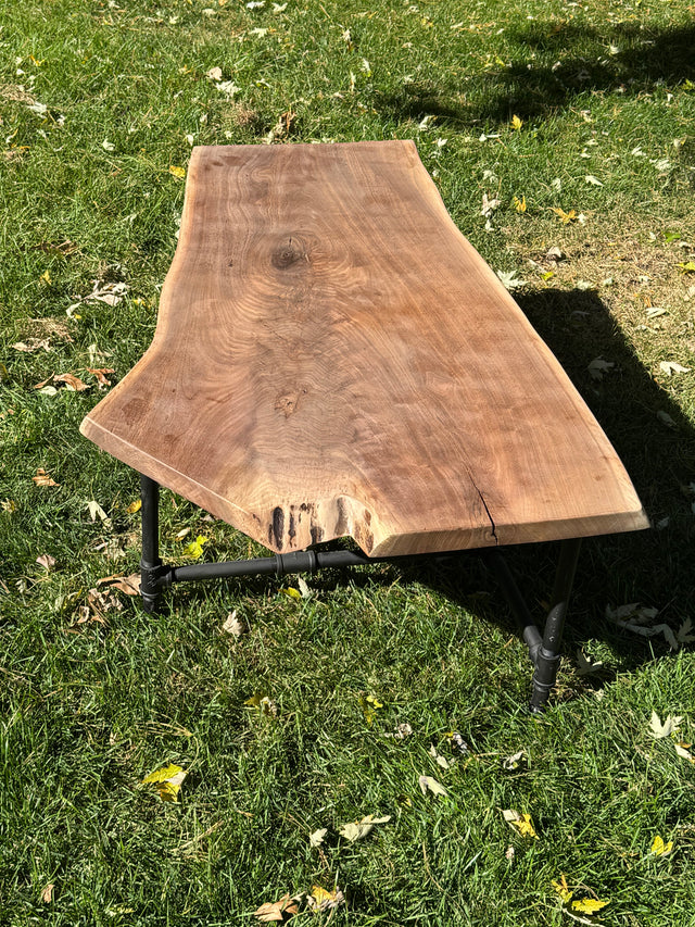 Claro Walnut Table