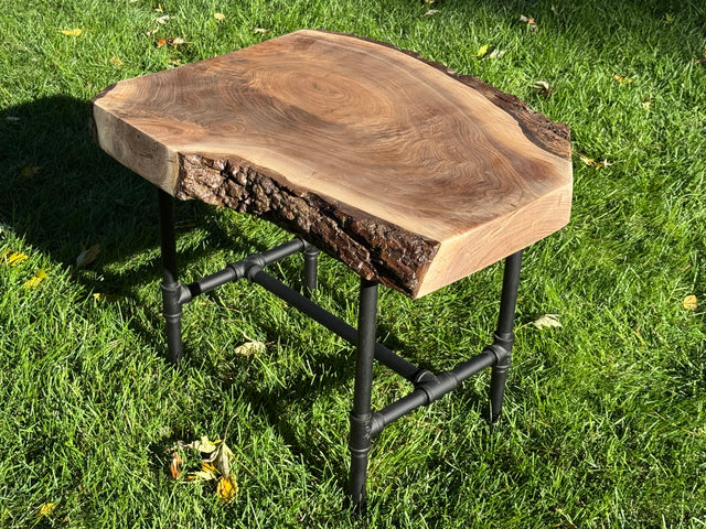Claro Walnut Table